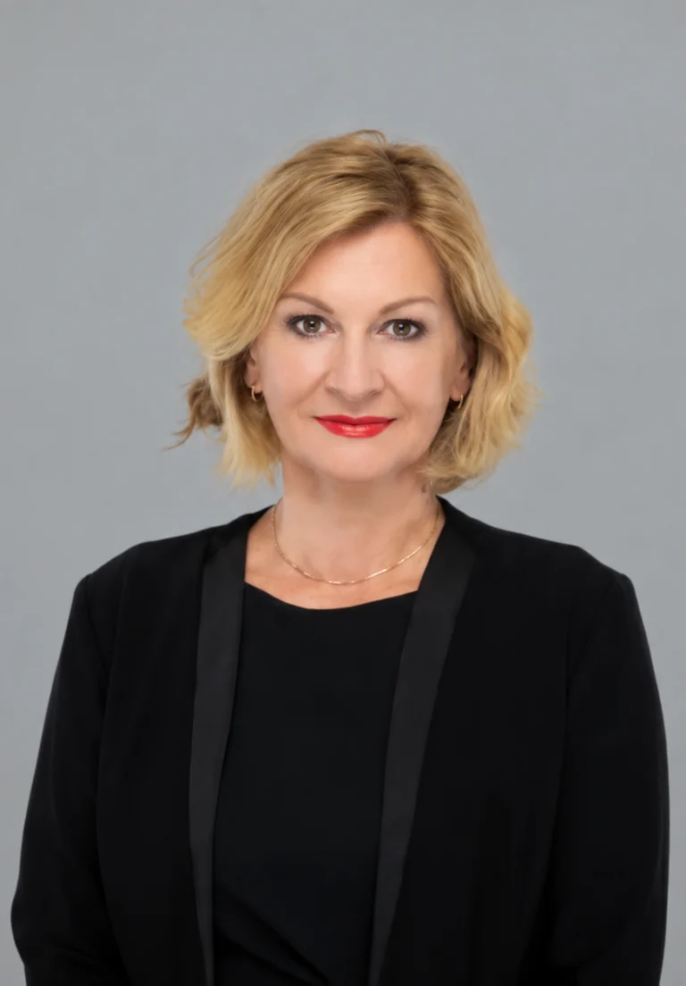 Mag. Janja Ovsenik
