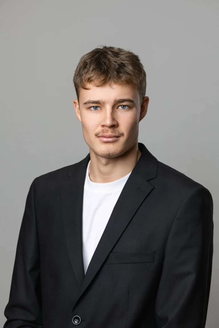 Oskar Težak
